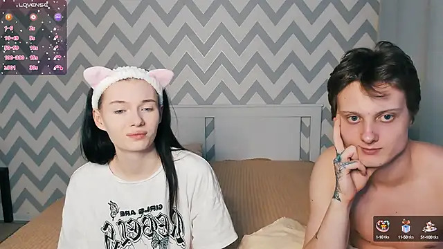 Snapshot of shaameless chatting on 12.21.24 shaameless online show from 12.21.24