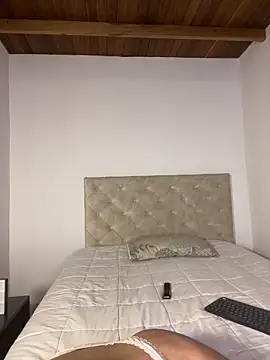 Snapshot of DashaStar chatting on 01.19.25 DashaStar online show from 01.19.25