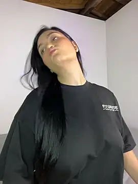 Snapshot of DashaStar chatting on 02.09.25 DashaStar online show from 02.09.25