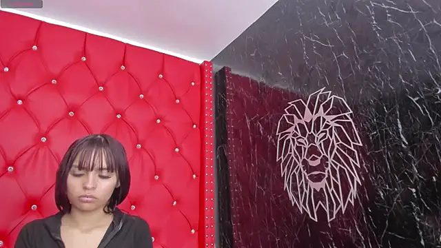 Snapshot of leigh-angels chatting on 03.16.25 leigh-angels online show from 03.16.25