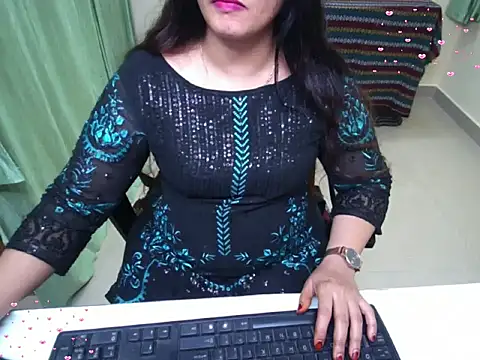 Snapshot of Arushisingh8888 chatting on 10.07.25 Arushisingh8888 online show from 10.07.25