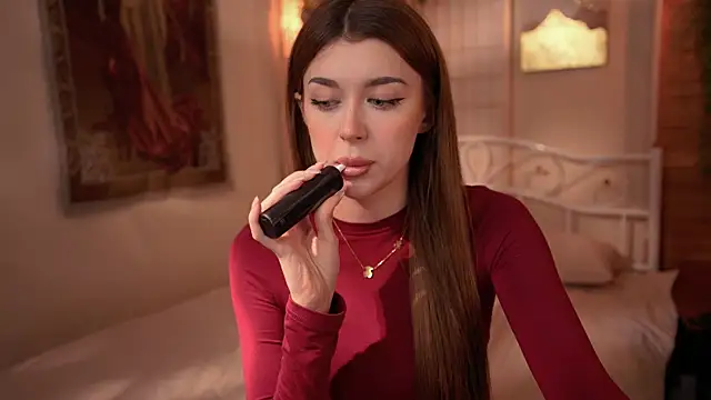 Snapshot of Minirini chatting on 09.26.25 Minirini online show from 09.26.25