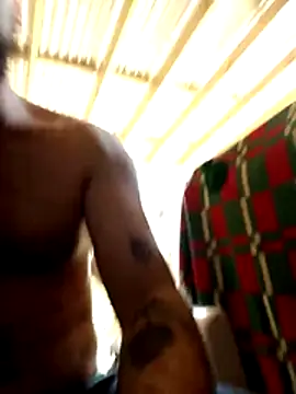 Snapshot of manucho2023 chatting on 11.03.25 manucho2023 online show from 11.03.25