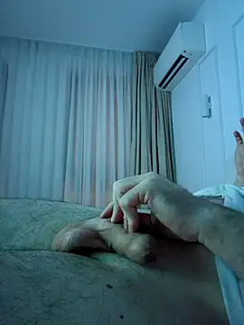 Snapshot of petarpalashev8777 chatting on 11.07.25 petarpalashev8777 online show from 11.07.25