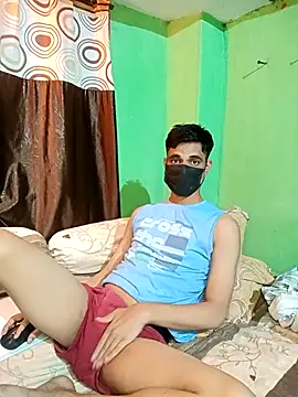 Snapshot of Stallion_Theboy22 chatting on 02.13.25 Stallion Theboy22 online show from 02.13.25