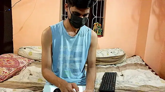 Snapshot of Stallion_Theboy22 chatting on 11.04.25 Stallion Theboy22 online show from 11.04.25