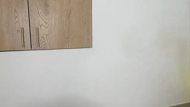 Snapshot of khloe_kaczka_ chatting on 12.17.24 khloe kaczka online show from 12.17.24