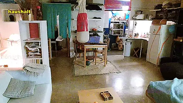 Snapshot of BongChannel chatting on 01.11.25 BongChannel online show from 01.11.25