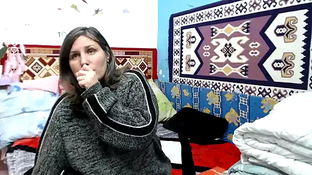 AdelineBlueEyes online show from 11.16.25