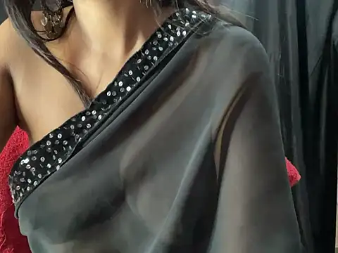 Snapshot of Sexy_trisha__7 chatting on 02.02.25 Sexy trisha  7 online show from 02.02.25