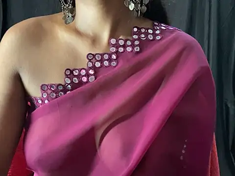 Snapshot of Sexy_trisha__7 chatting on 02.24.25 Sexy trisha  7 online show from 02.24.25