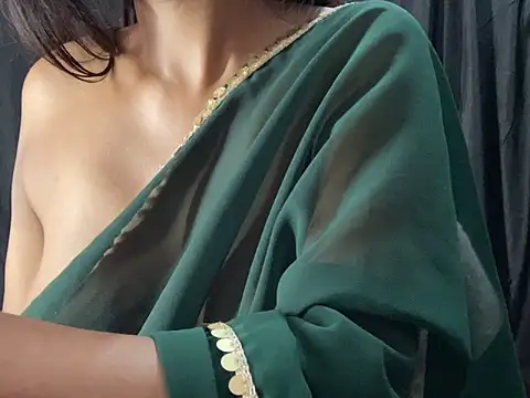 Snapshot of Sexy_trisha__7 chatting on 03.08.25 Sexy trisha  7 online show from 03.08.25