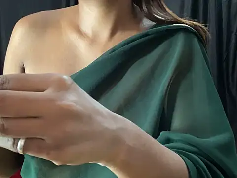 Snapshot of Sexy_trisha__7 chatting on 03.21.25 Sexy trisha  7 online show from 03.21.25