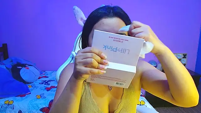 Isa-Jones online show from 10.11.25