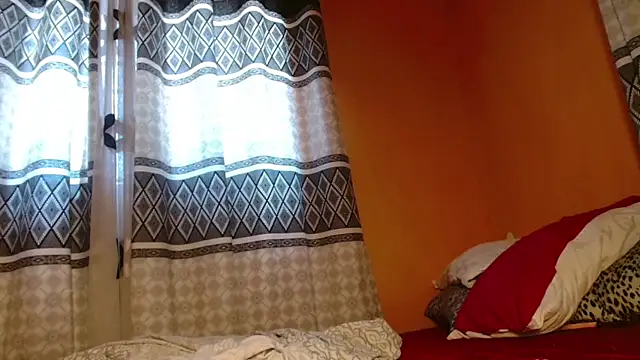 Snapshot of titi_fiesta chatting on 03.08.25 titi fiesta online show from 03.08.25