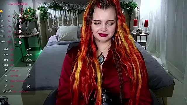 Snapshot of Miss_Maya_Mils chatting on 01.06.25 Miss Maya Mils online show from 01.06.25