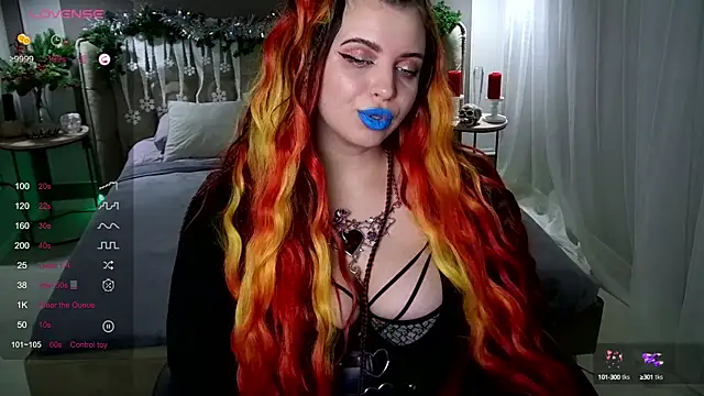 Snapshot of Miss_Maya_Mils chatting on 01.07.25 Miss Maya Mils online show from 01.07.25