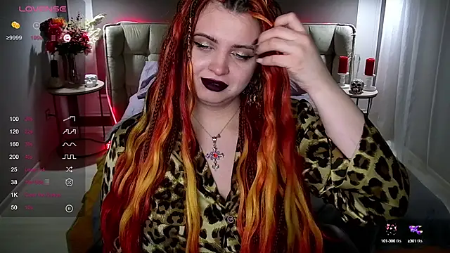 Snapshot of Miss_Maya_Mils chatting on 01.20.25 Miss Maya Mils online show from 01.20.25