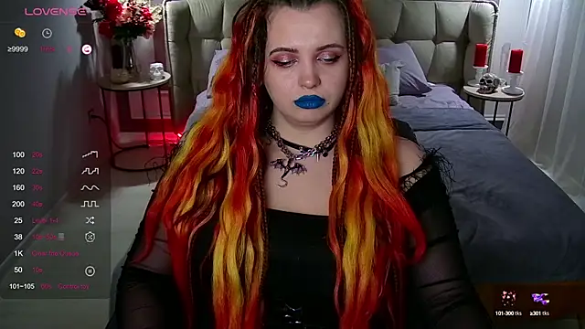 Snapshot of Miss_Maya_Mils chatting on 01.30.25 Miss Maya Mils online show from 01.30.25