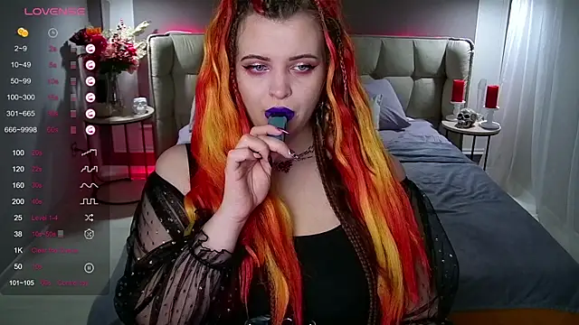 Snapshot of Miss_Maya_Mils chatting on 02.03.25 Miss Maya Mils online show from 02.03.25