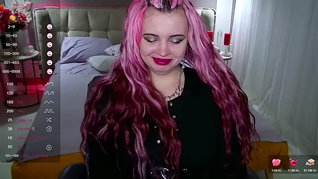 Snapshot of Miss_Maya_Mils chatting on 02.16.25 Miss Maya Mils online show from 02.16.25
