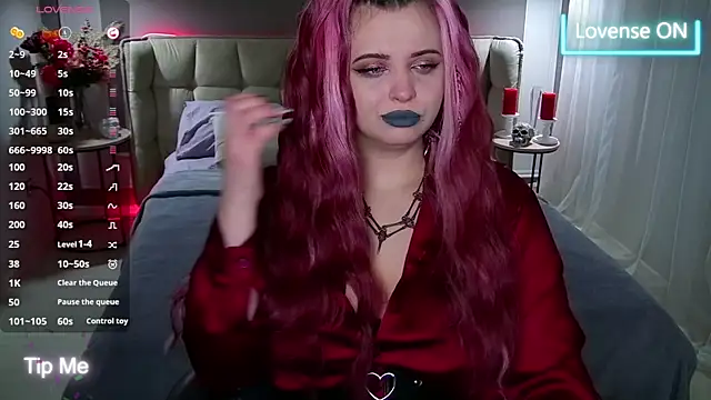 Snapshot of Miss_Maya_Mils chatting on 02.22.25 Miss Maya Mils online show from 02.22.25
