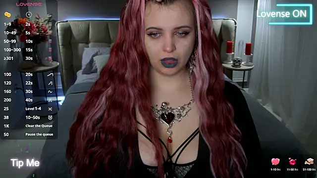 Snapshot of Miss_Maya_Mils chatting on 03.01.25 Miss Maya Mils online show from 03.01.25