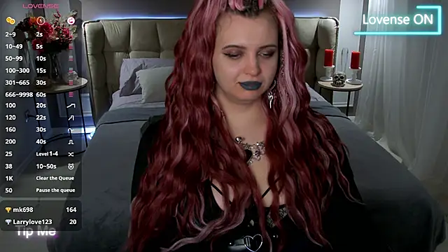 Snapshot of Miss_Maya_Mils chatting on 03.01.25 Miss Maya Mils online show from 03.01.25