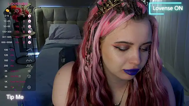 Snapshot of Miss_Maya_Mils chatting on 03.09.25 Miss Maya Mils online show from 03.09.25