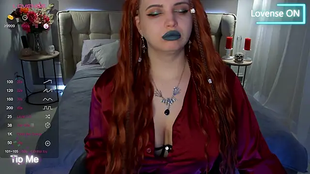 Snapshot of Miss_Maya_Mils chatting on 03.18.25 Miss Maya Mils online show from 03.18.25