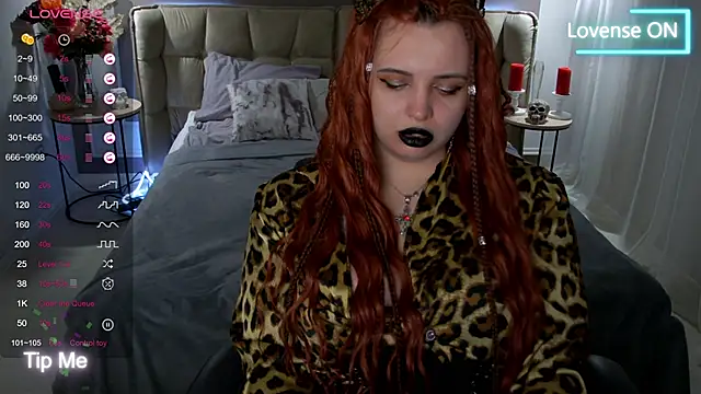 Snapshot of Miss_Maya_Mils chatting on 03.19.25 Miss Maya Mils online show from 03.19.25