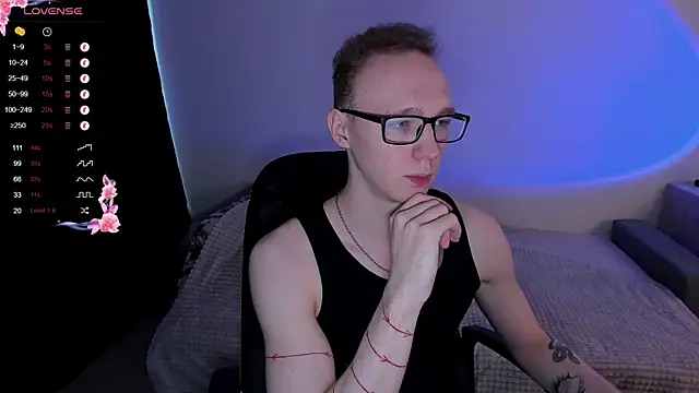 Snapshot of Alex_silents chatting on 09.15.25 Alex silents online show from 09.15.25