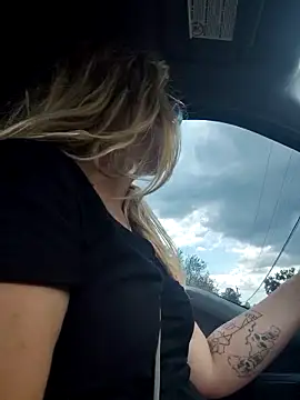 Snapshot of xWhoreAbleX_Pika chatting on 09.15.25 xWhoreAbleX Pika online show from 09.15.25