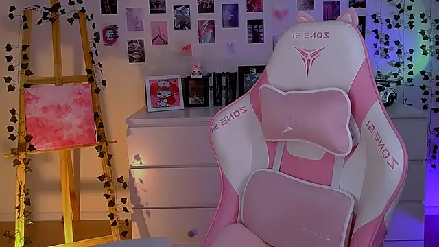 AliceCharmy online show from 02.03.25