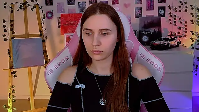 AliceCharmy online show from 02.13.25