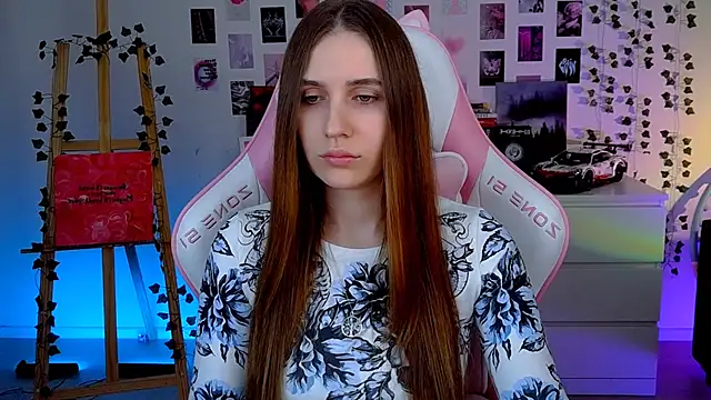 AliceCharmy online show from 09.13.25