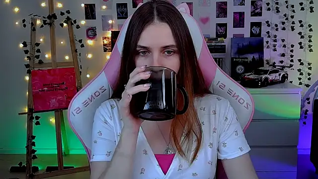 AliceCharmy online show from 10.26.25