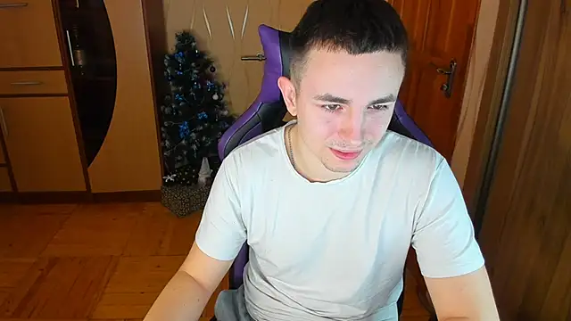 Snapshot of bigmark033 chatting on 02.13.25 bigmark033 online show from 02.13.25