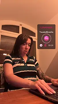 Snapshot of emiliasommer chatting on 10.02.25 emiliasommer online show from 10.02.25