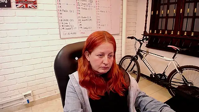 ViioletaMora online show from 03.11.25