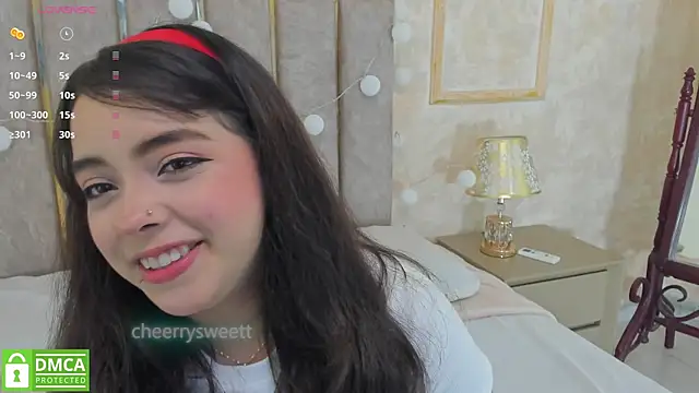 Snapshot of Cheerrysweett chatting on 12.30.24 Cheerrysweett online show from 12.30.24