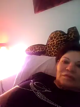 Snapshot of aubade246 chatting on 01.04.25 aubade246 online show from 01.04.25