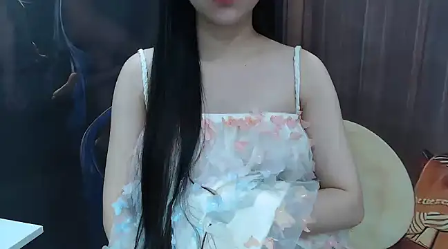 Snapshot of KaleAnisa chatting on 03.08.25 KaleAnisa online show from 03.08.25