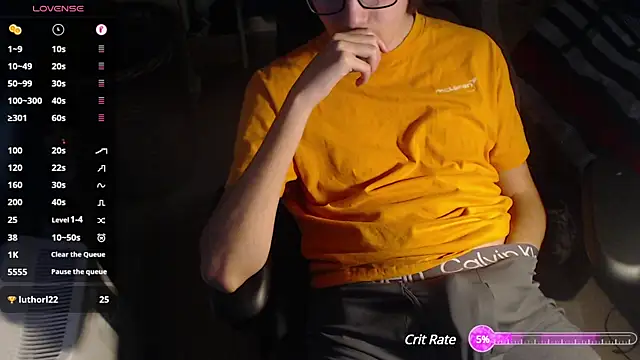 Snapshot of Carterdoesporn chatting on 12.16.24 Carterdoesporn online show from 12.16.24