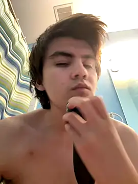 Snapshot of Carterdoesporn chatting on 09.13.25 Carterdoesporn online show from 09.13.25