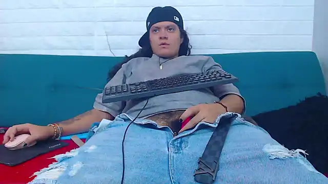 snowflake xxx online show from 01.22.25