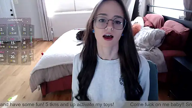 Plantbabeee online show from 11.17.25