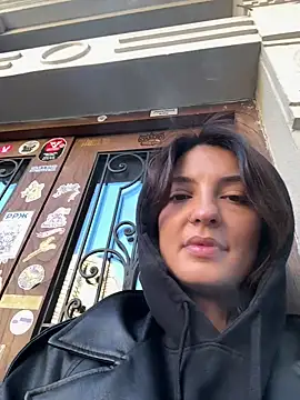 Snapshot of BabeRainbow chatting on 02.28.25 BabeRainbow online show from 02.28.25