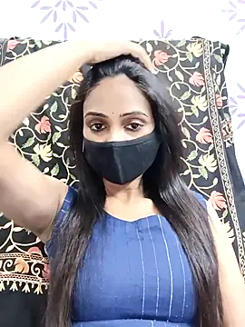 Snapshot of Yours-Bebo chatting on 03.02.25 Yours-Bebo online show from 03.02.25