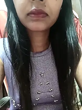 Snapshot of Yours-Bebo chatting on 03.14.25 Yours-Bebo online show from 03.14.25